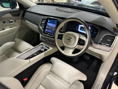 2023 Volvo XC90