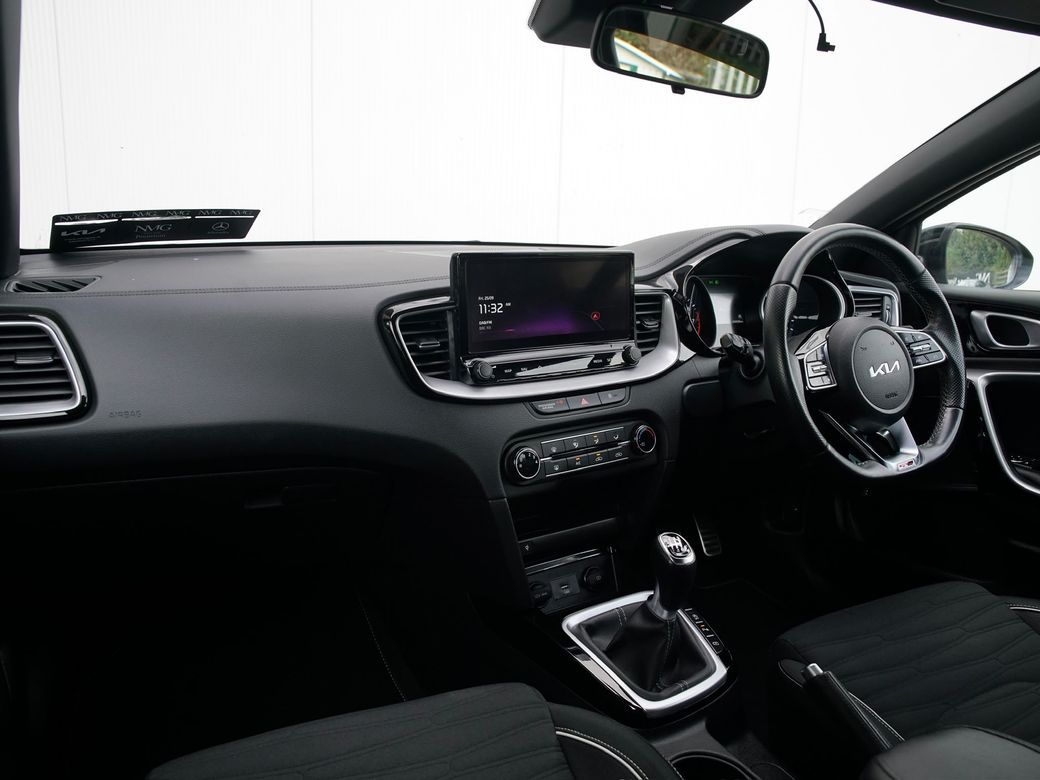 2022 Kia Ceed