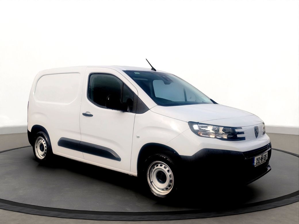 2025 Peugeot Partner