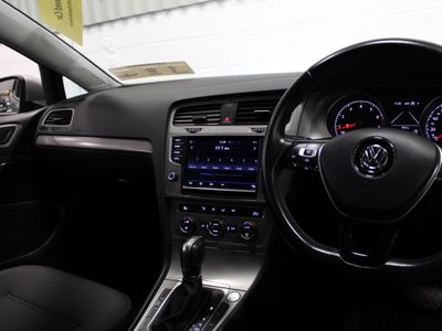 2017 Volkswagen Golf