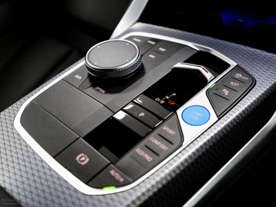 2025 BMW i4