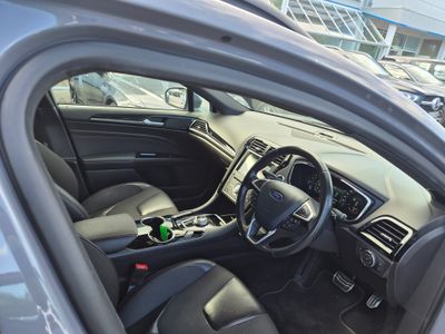 2019 Ford Mondeo