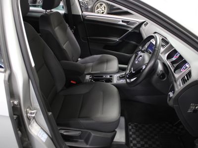 2017 Volkswagen Golf