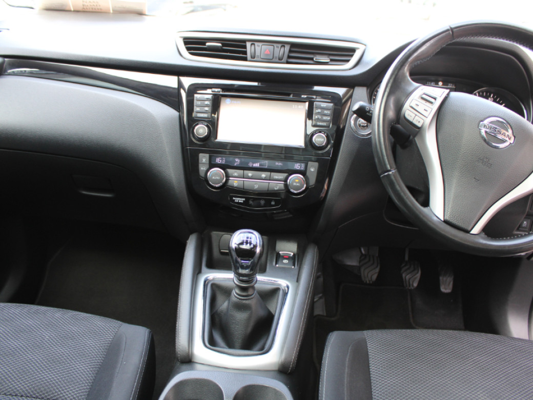 2015 Nissan Qashqai