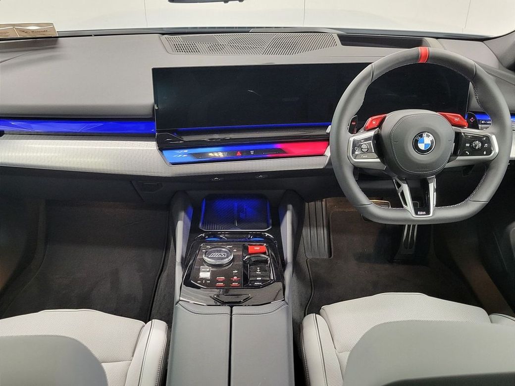 2026 BMW M5