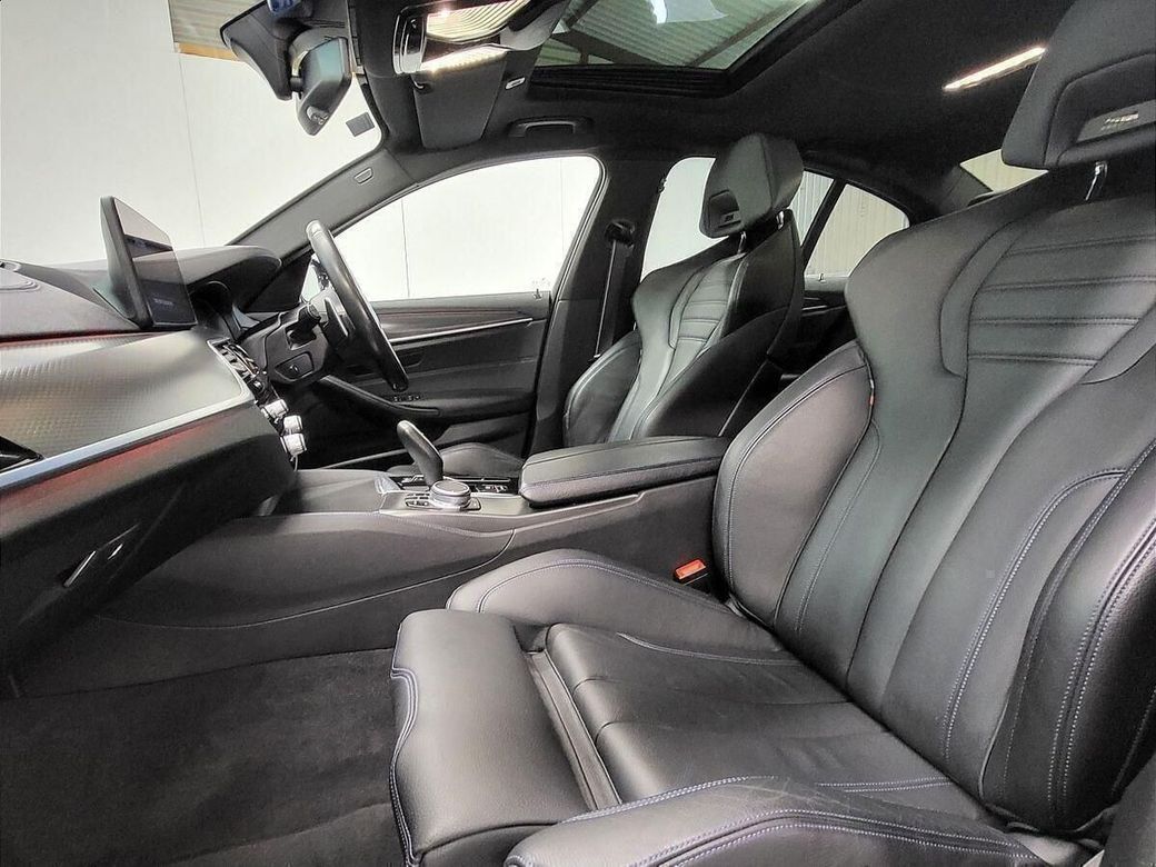 2021 BMW 5 Series
