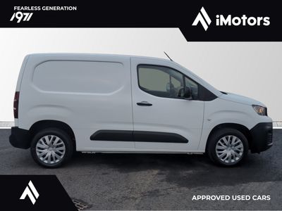 2022 Peugeot Partner