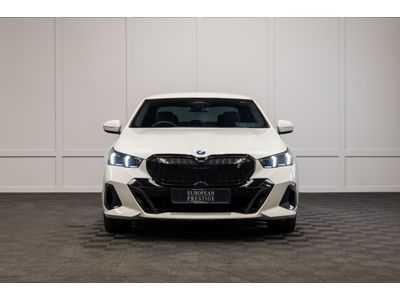 2024 BMW i5