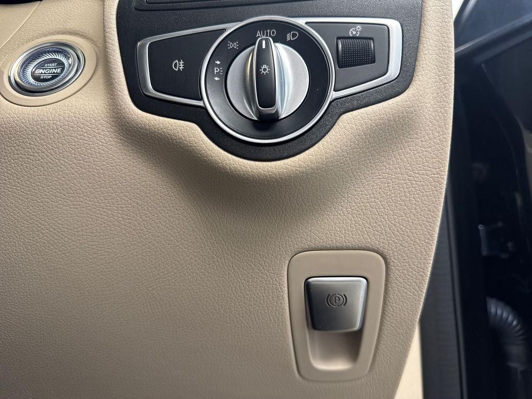2022 Mercedes-Benz GLC Class