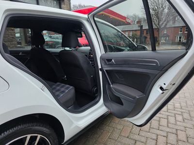 2020 Volkswagen Golf