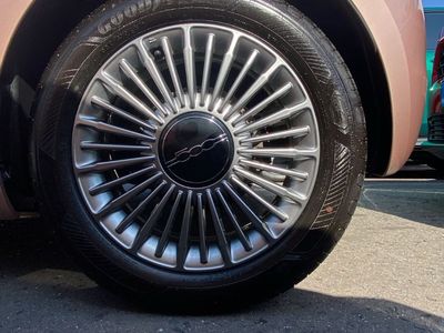2025 Fiat 500