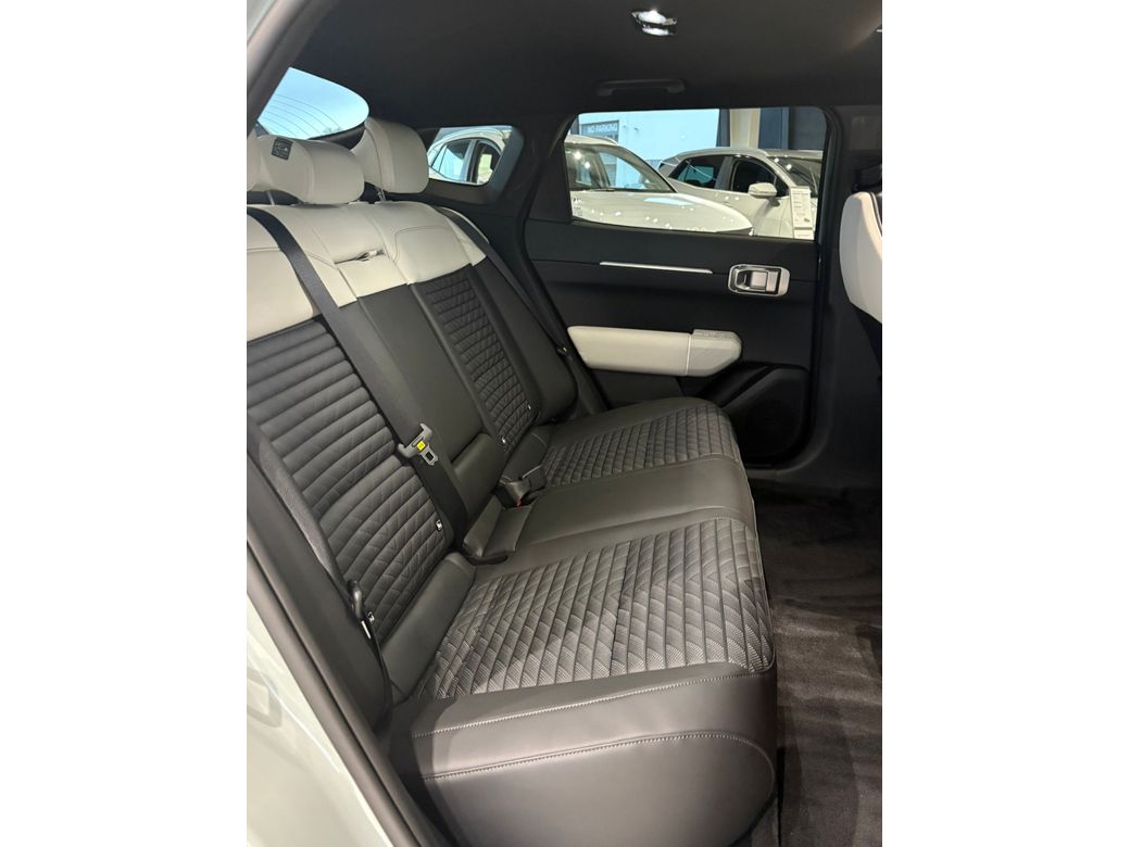2026 Kia EV4