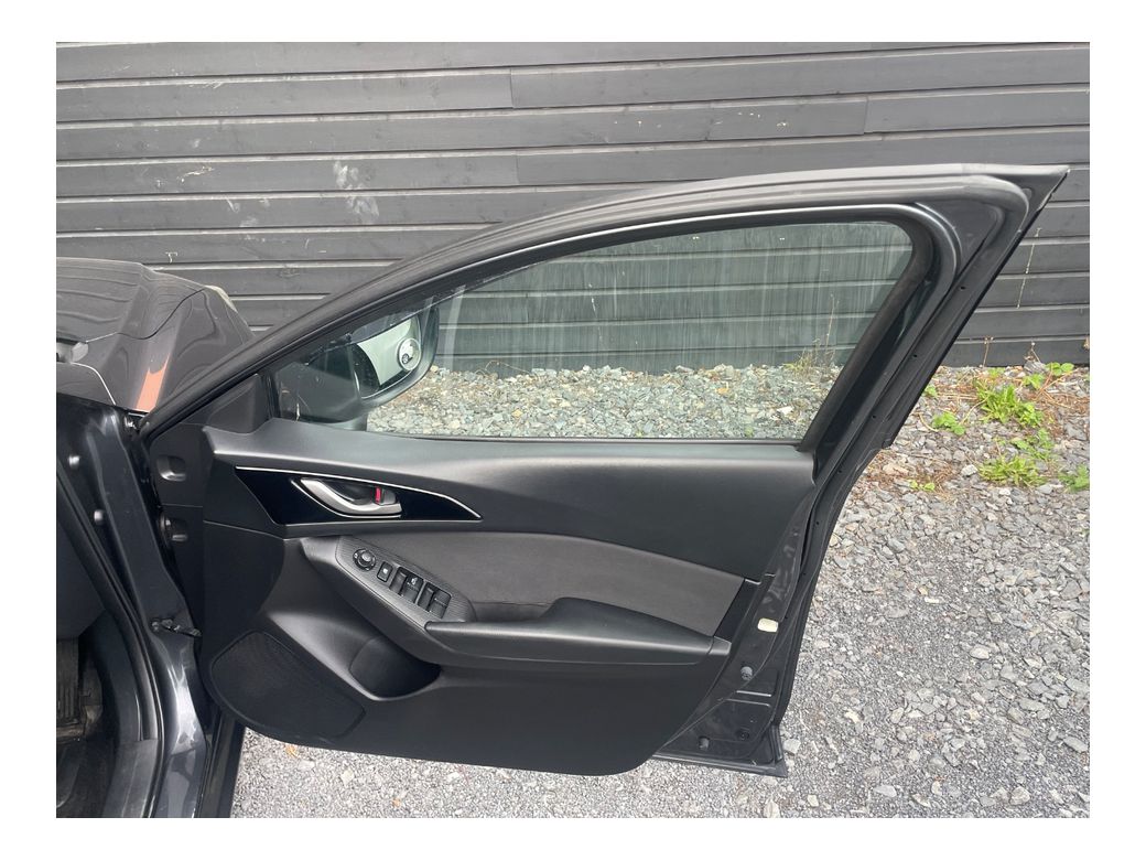 2015 Mazda Mazda3