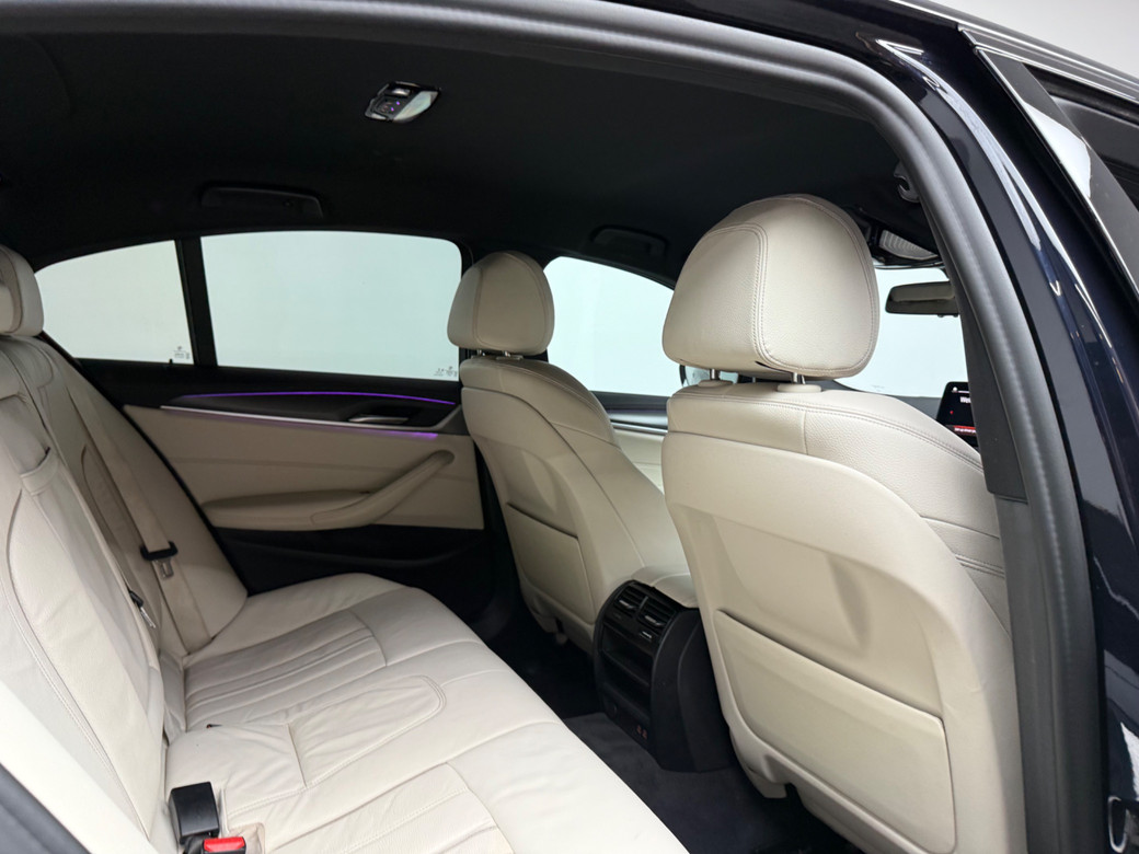 2022 BMW 5 Series