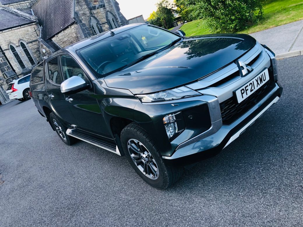 2021 Mitsubishi L200