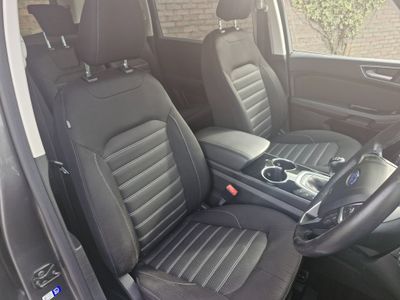 2017 Ford Galaxy
