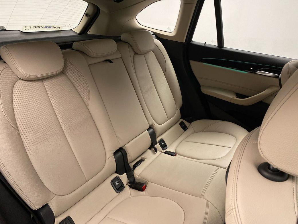 2020 BMW X1