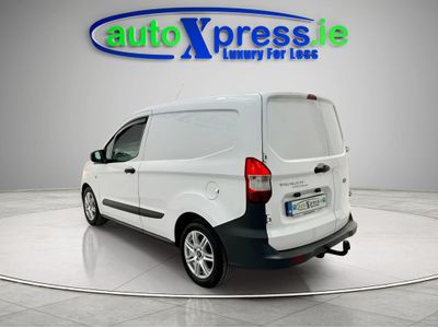 2018 Ford Transit Courier