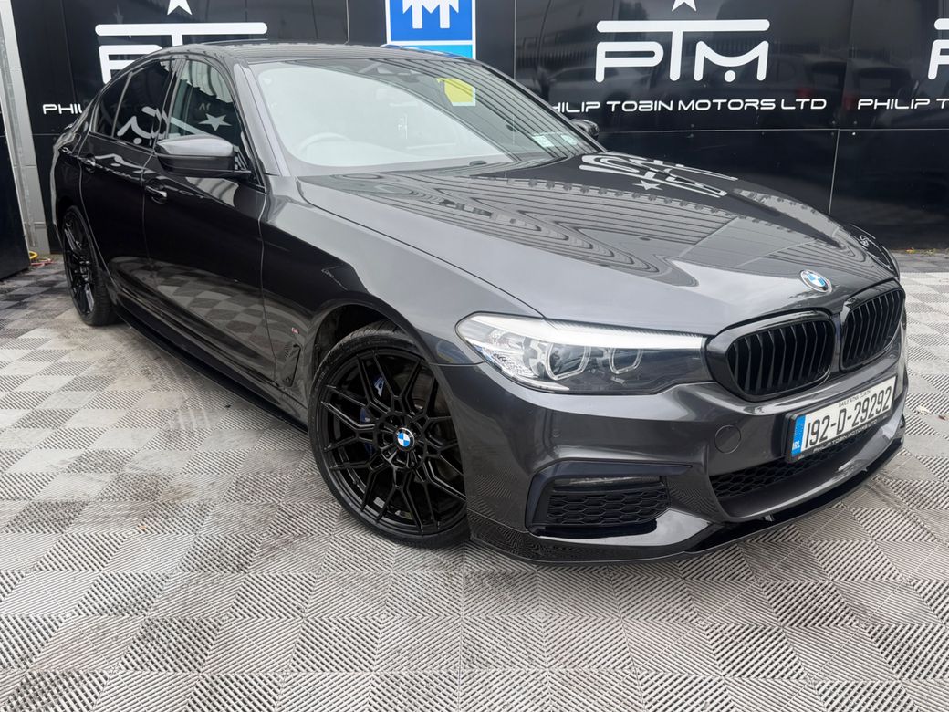 2019 BMW 530