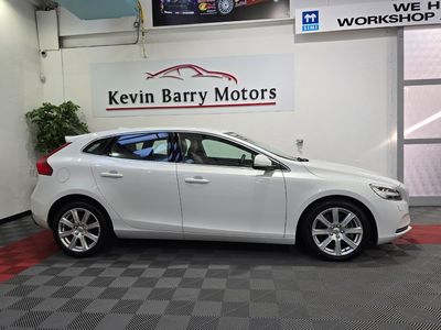 2018 Volvo V40