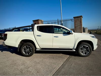 2020 Mitsubishi L200