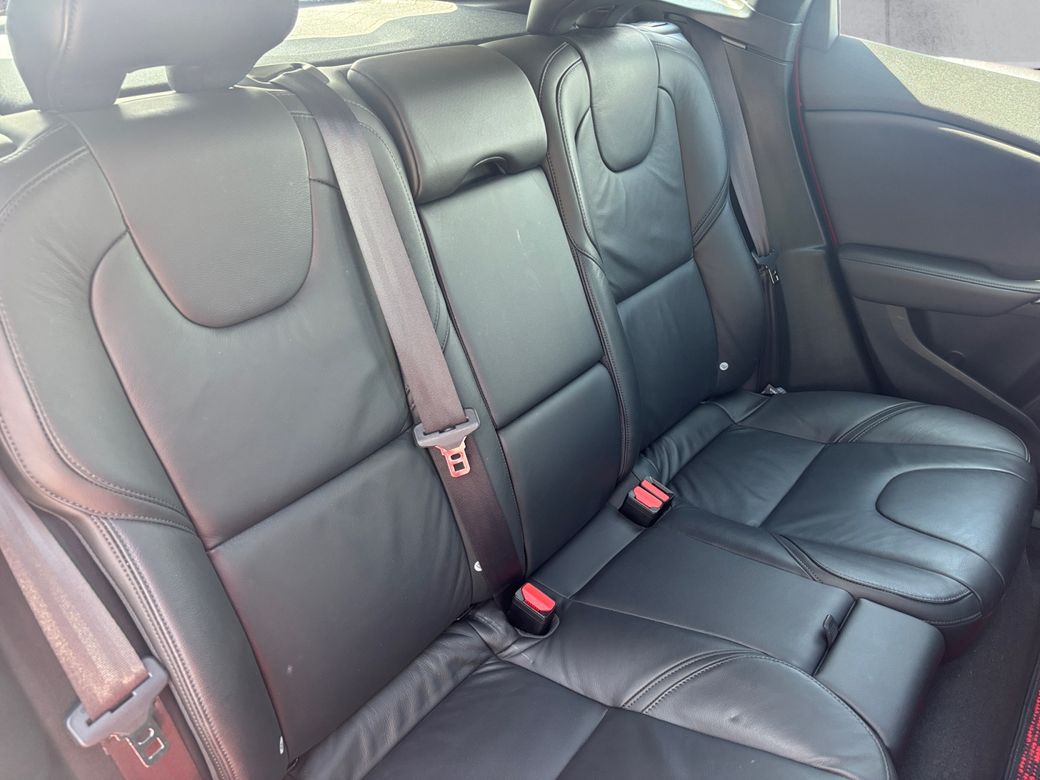 2014 Volvo V40