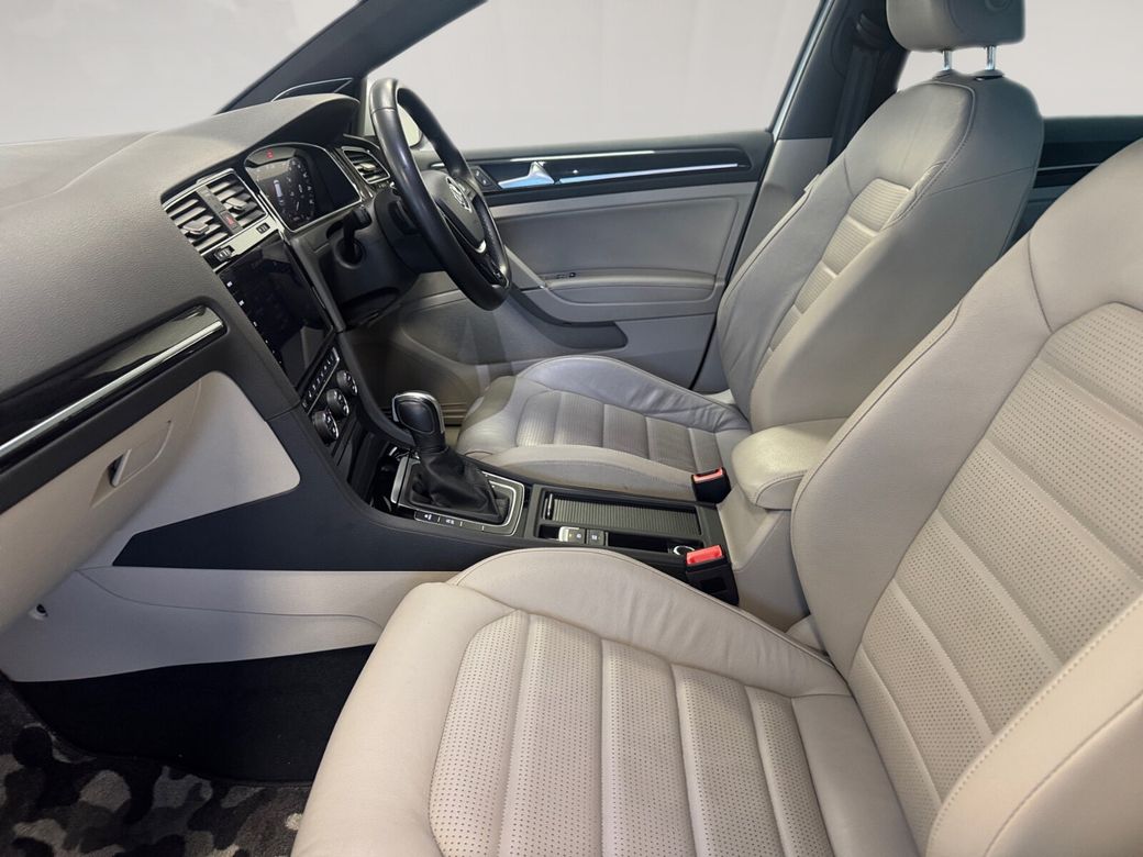 2019 Volkswagen Golf