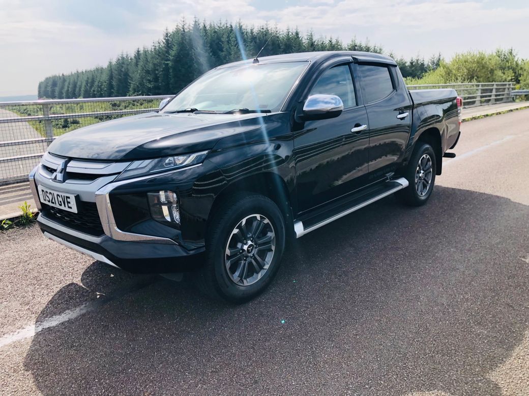 2021 Mitsubishi L200