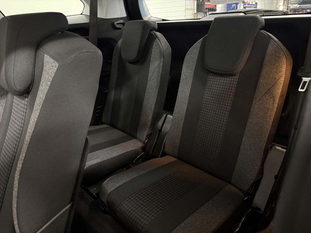 2019 Peugeot 5008