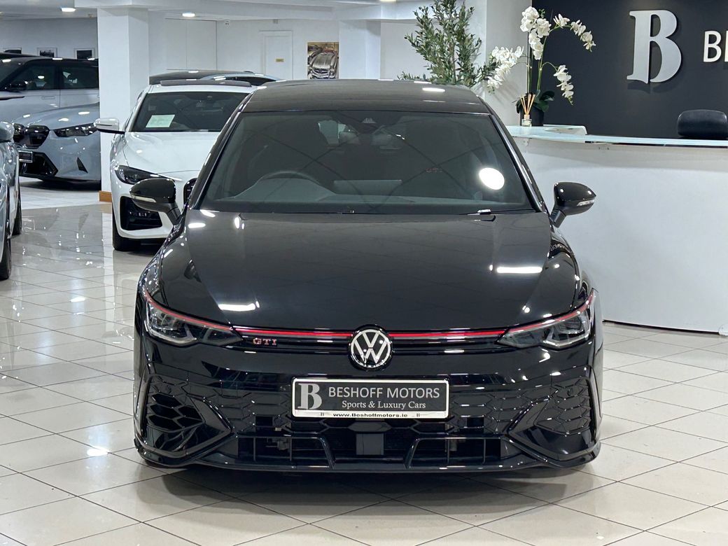 2025 Volkswagen Golf