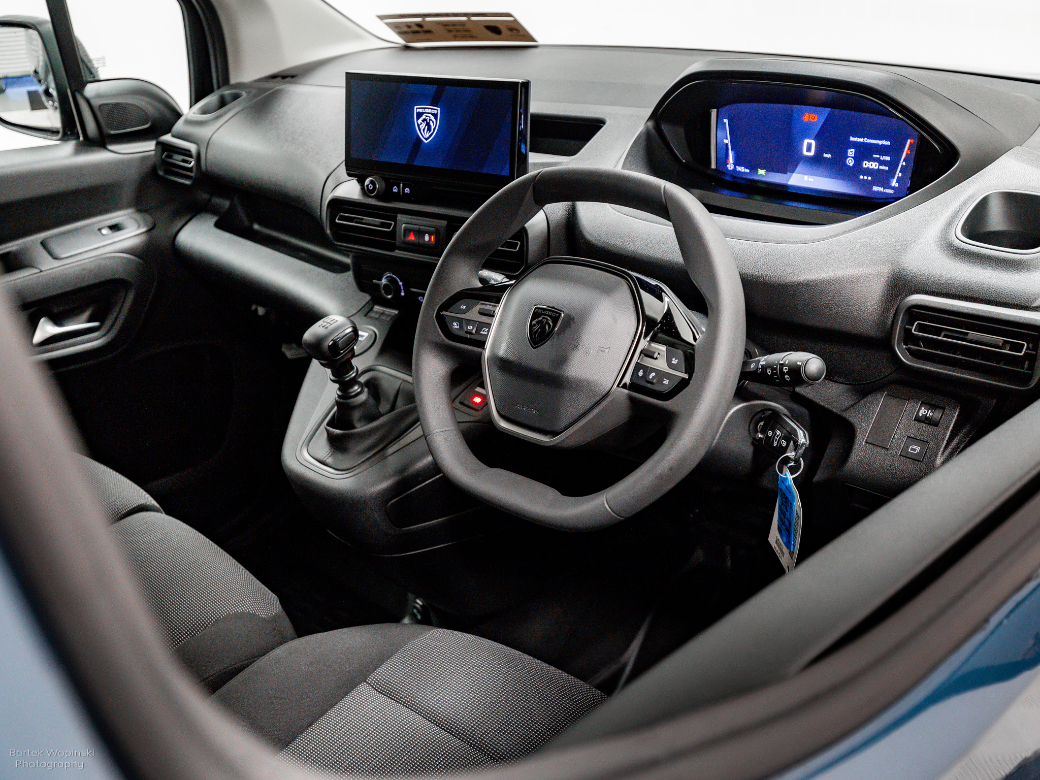 2026 Peugeot Partner