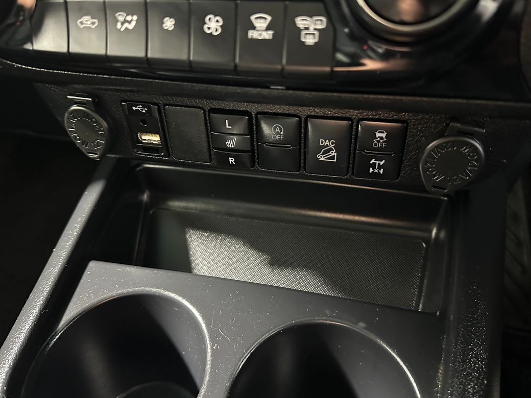 2023 Toyota Hilux