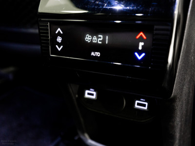 2025 Peugeot 5008