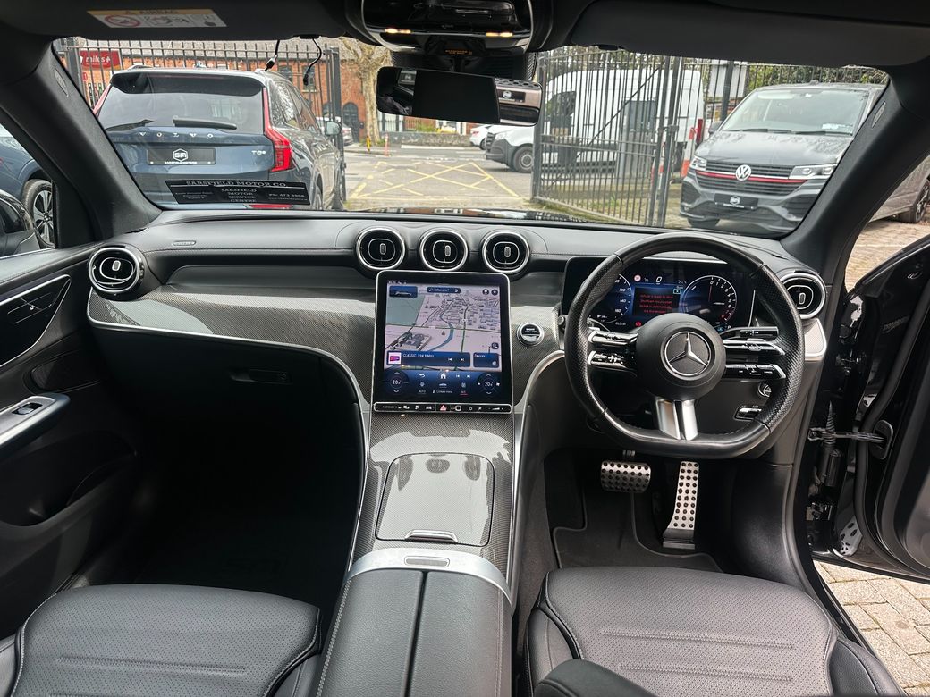 2023 Mercedes-Benz GLC Class