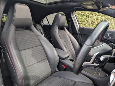 2017 Mercedes-Benz A 180