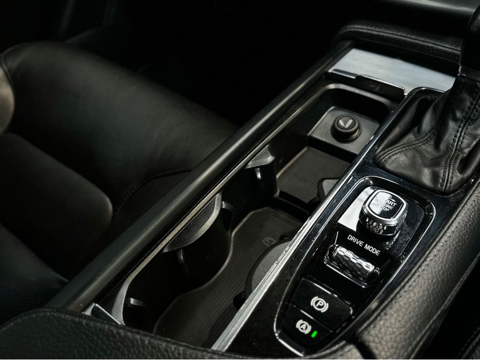 2017 Volvo XC90