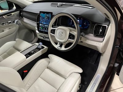 2025 Volvo XC90
