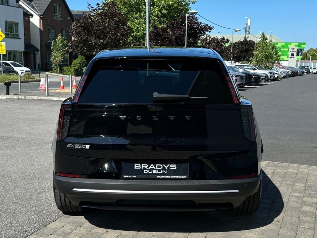 2026 Volvo EX60