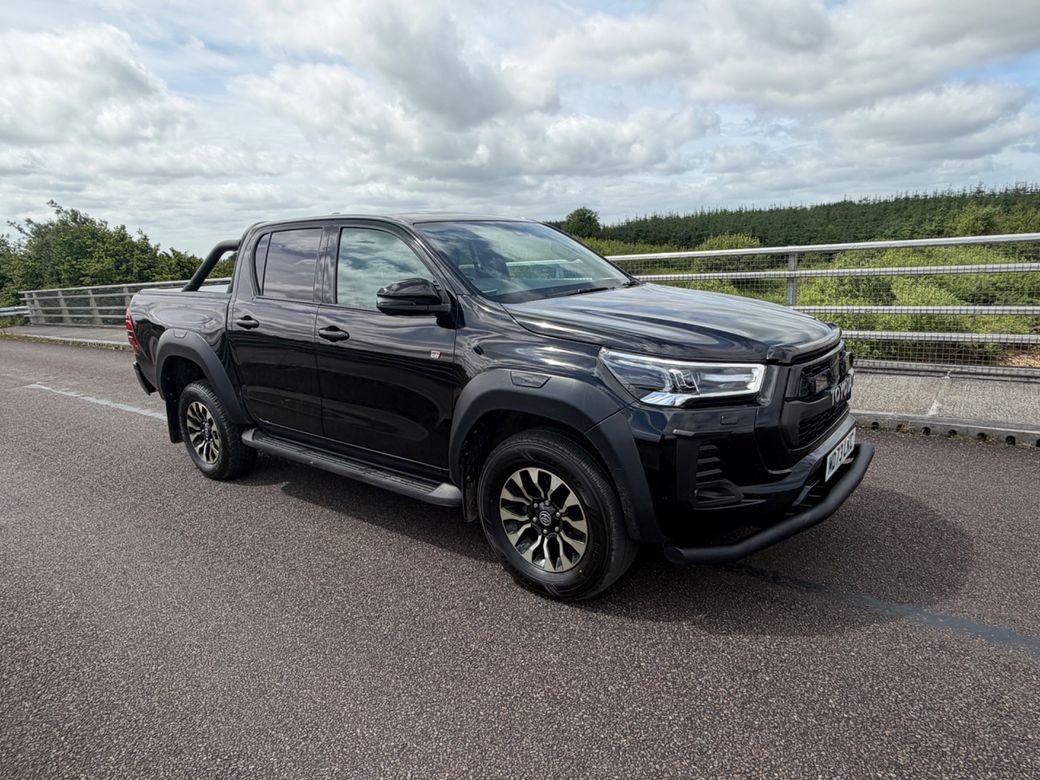 2024 Toyota Hilux