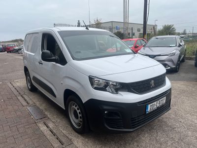 2023 Peugeot Partner
