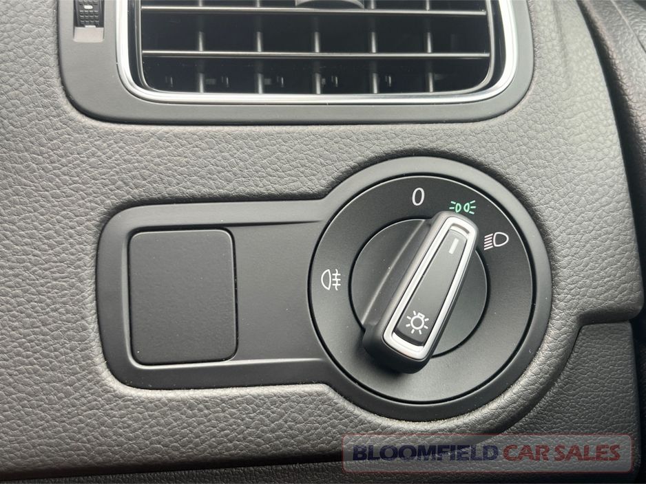 2015 Volkswagen Polo