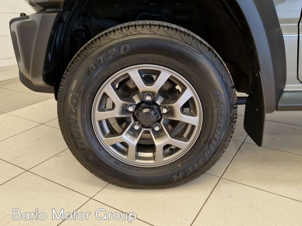 2025 Suzuki Jimny