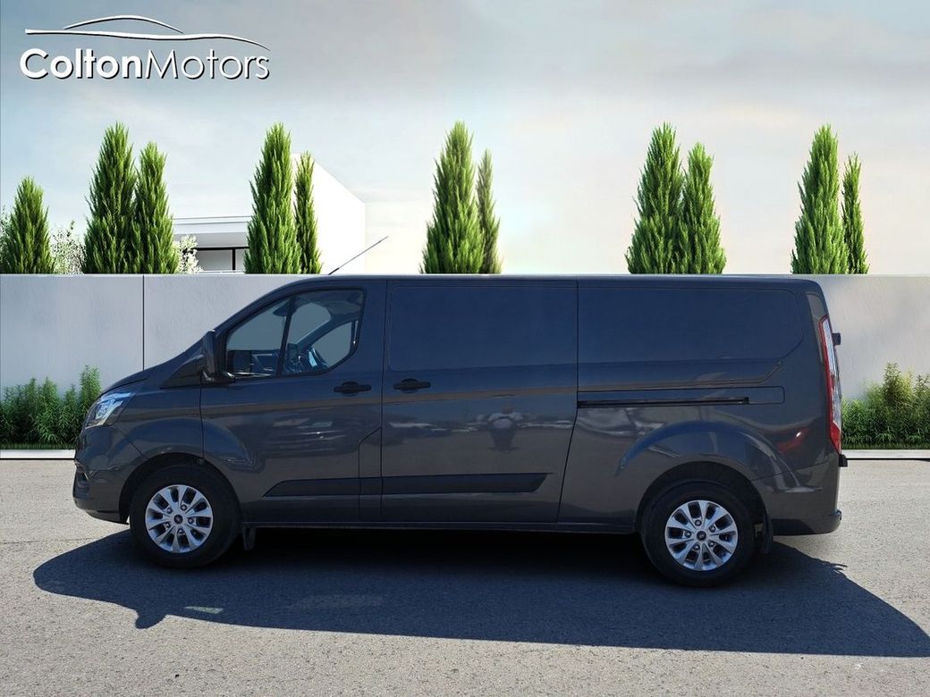2024 Ford Transit Custom