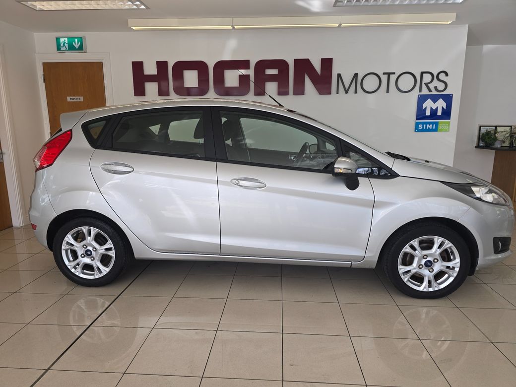 2015 Ford Fiesta