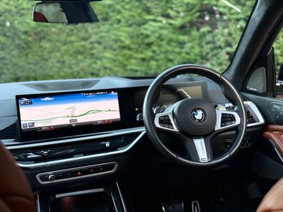 2023 BMW X7
