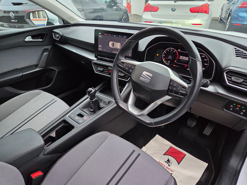 2022 SEAT Leon