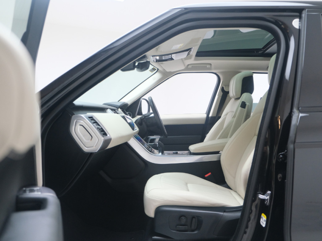 2019 Land Rover Range Rover Sport