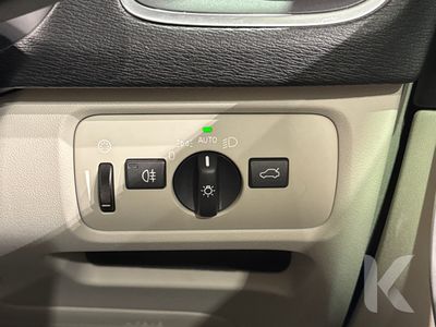 2018 Volvo V40
