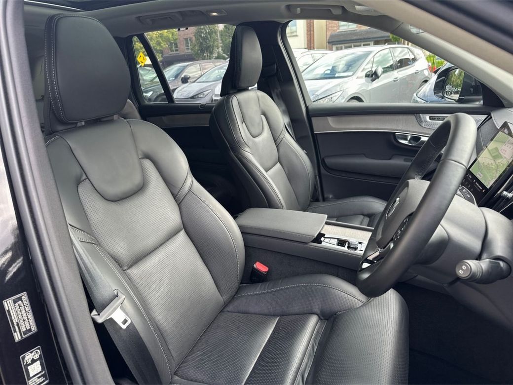 2025 Volvo XC90