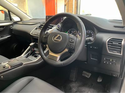 2019 Lexus NX 300h